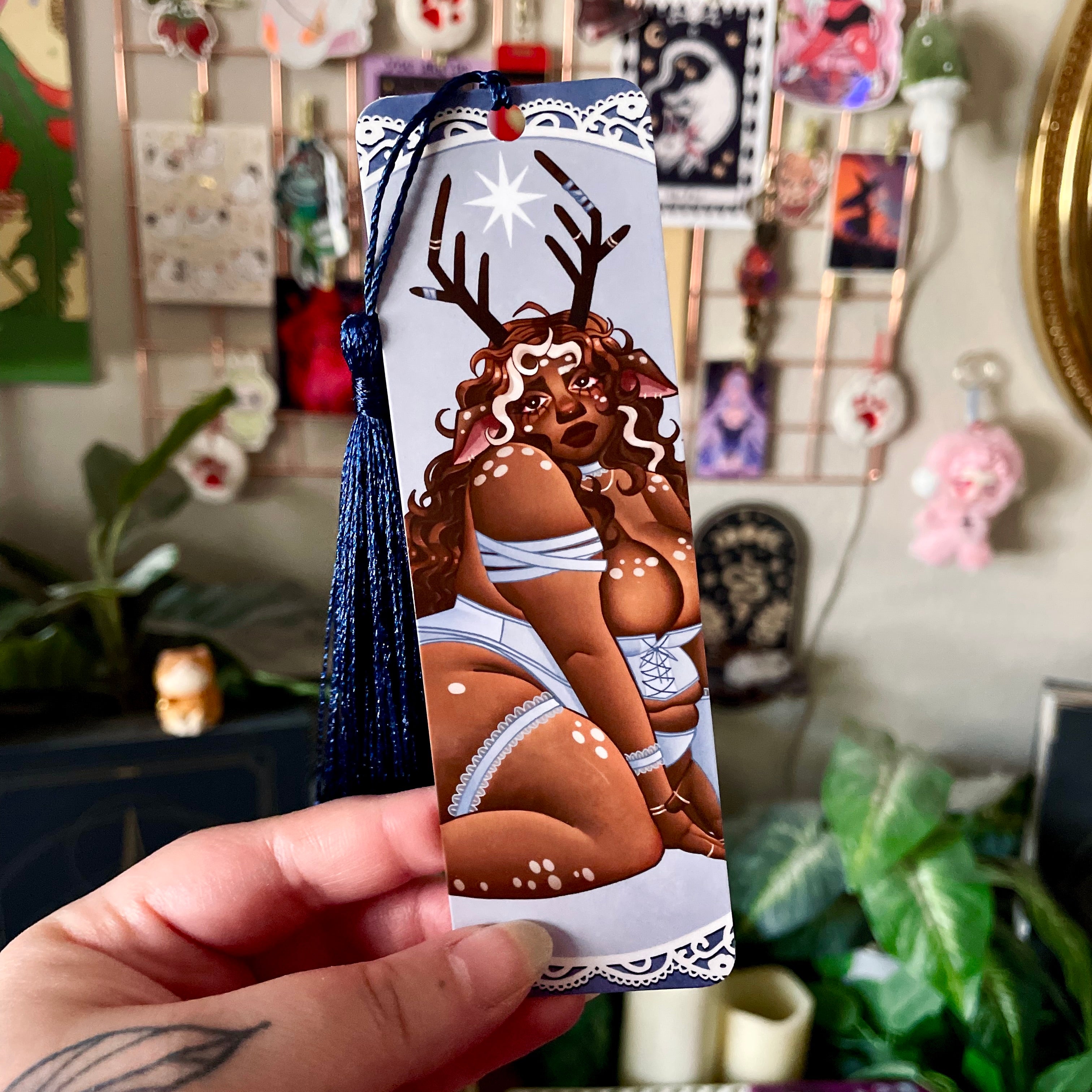 Doe-eyed Bookmark